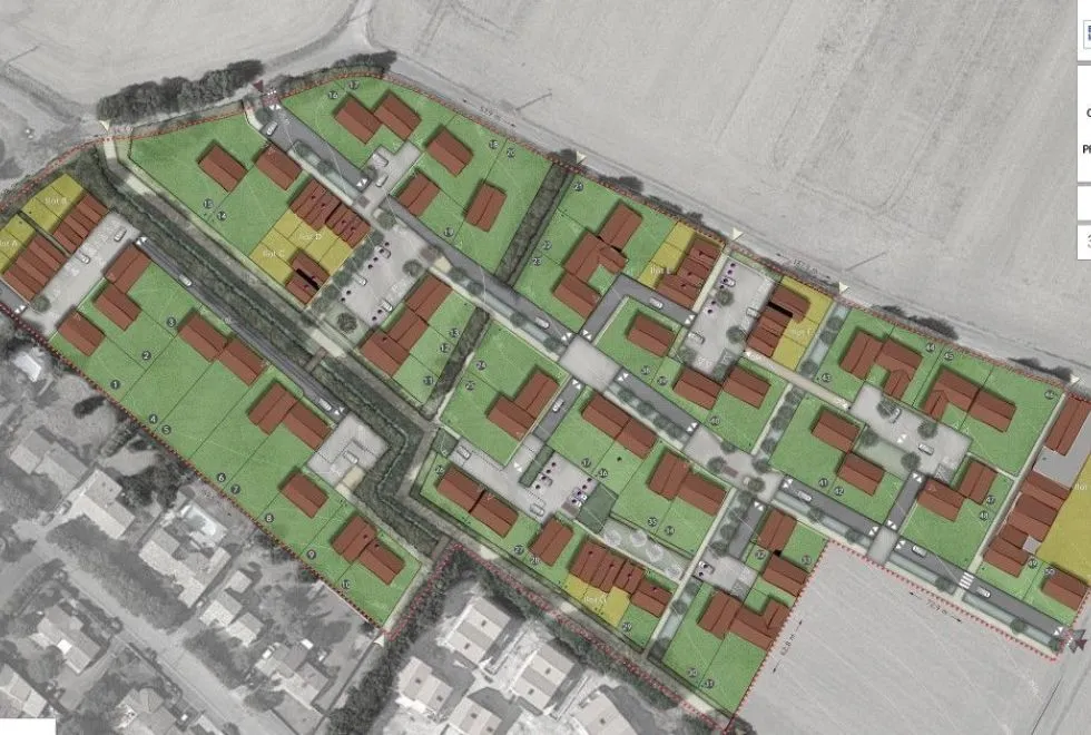 Image Terrain à bâtir de 480 m2 au prix de 133000 € à SAINTE-SOULLE.