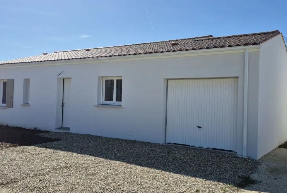 Image Maison neuve 92 m² avec terrain à SAINT-BRIS-DES-BOIS