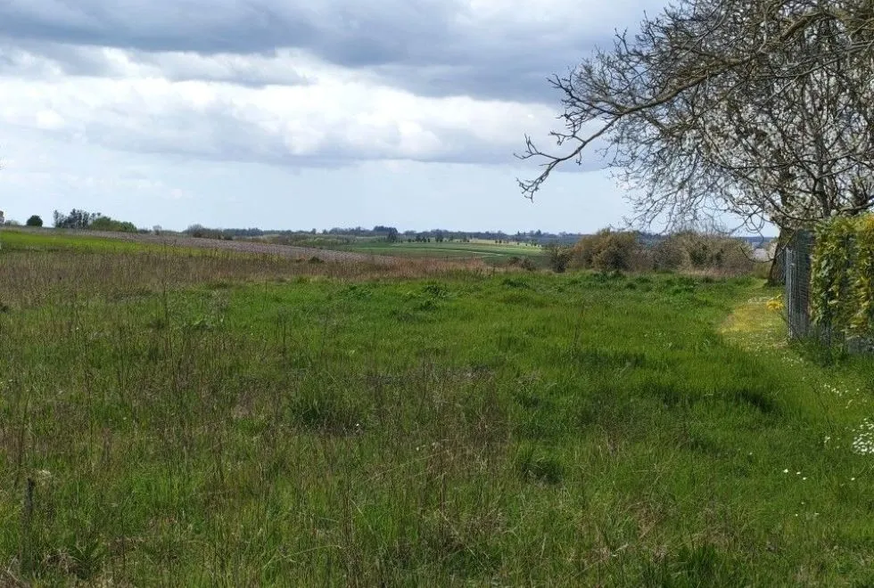 Image Terrain à bâtir de 684 m2 au prix de 63140 € à PREGUILLAC.