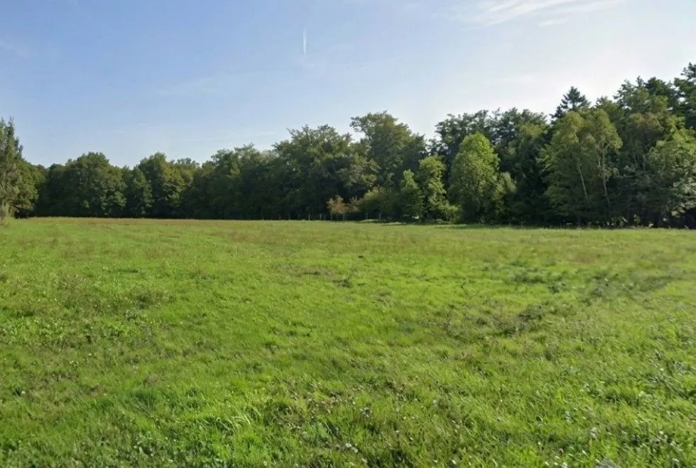 Image Terrain à bâtir de 393 m2 au prix de 27510 € à SAINT-CESAIRE.